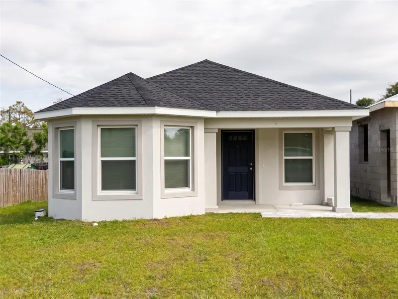5 Olive Pl, FL