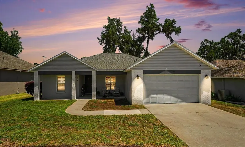 2333 Towering Oaks Cir, FL