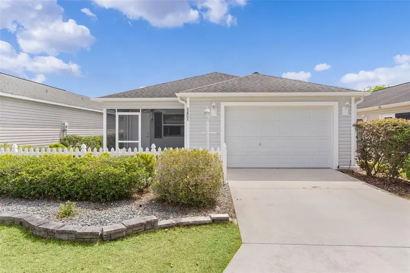 3401 Carrabelle Ct, FL