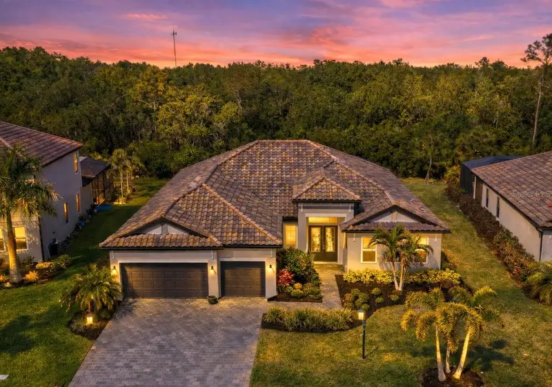 16309 Tradewind Ter, FL