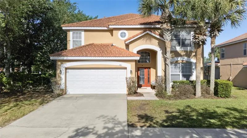 242 Solana Cir, FL