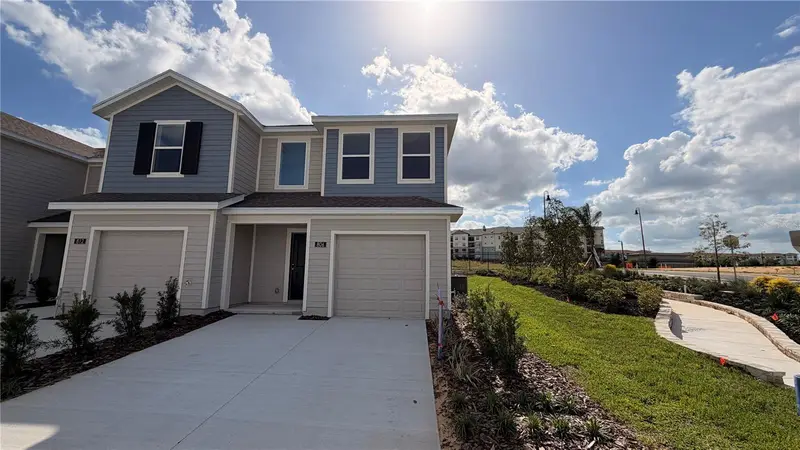 806 Lynx St, FL
