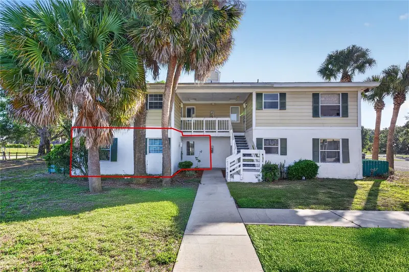 8132 Fairways Cir #R103, FL