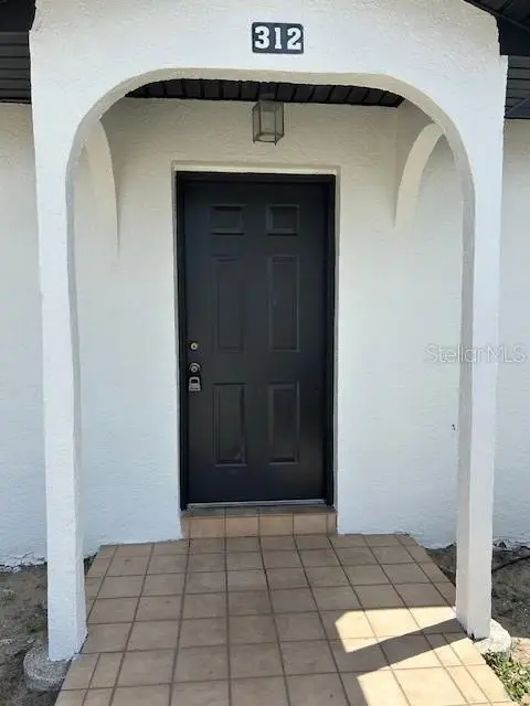 312 Blanco Ct, FL