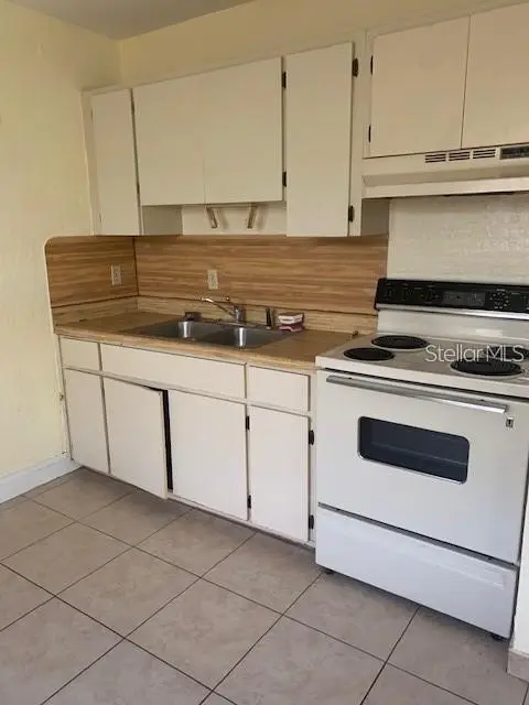 312 Blanco Ct, FL