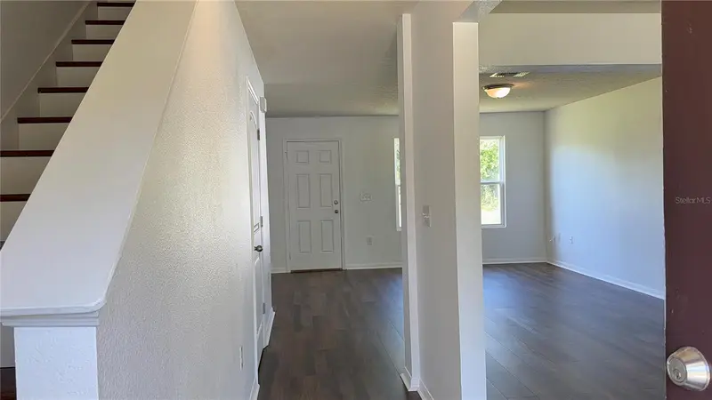 15 Renshaw Dr, FL