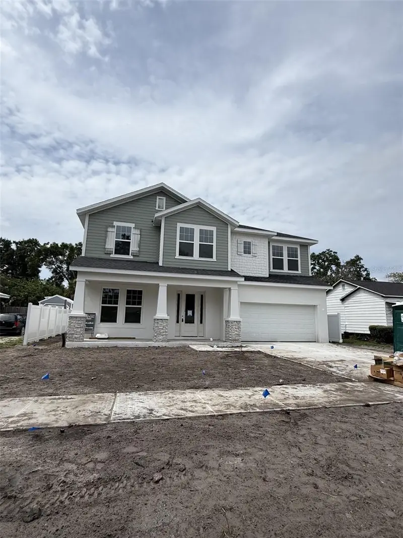 915 W Virginia Ave, FL