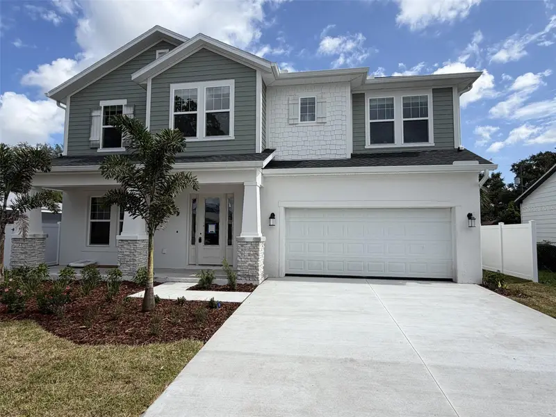 915 W Virginia Ave, FL