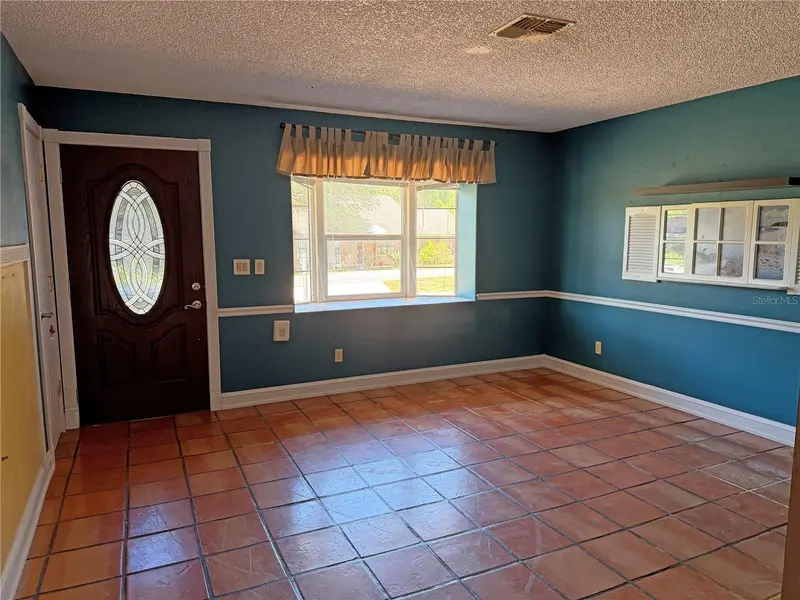 17 Juniper Track Dr, FL