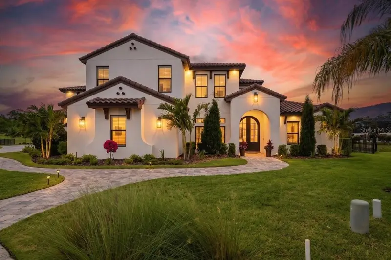 2398 Heritage Lakes Dr, FL
