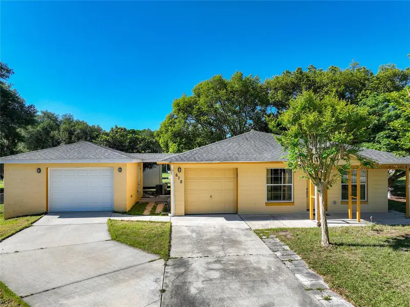 612 Palmetto Dr, FL