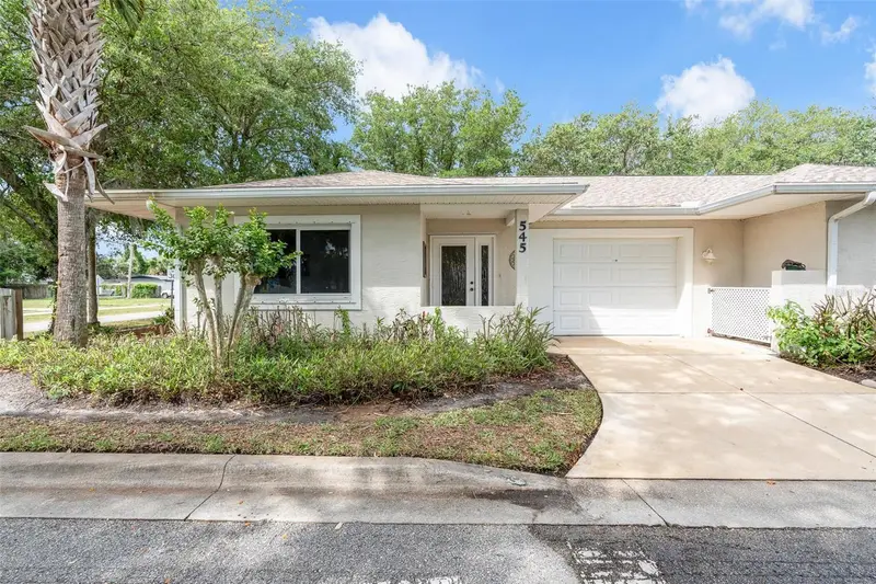 545 Wayne Ave, FL