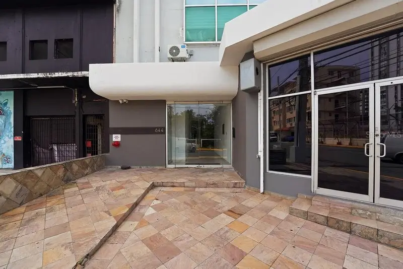 644 Fernandez Juncos #404, PR