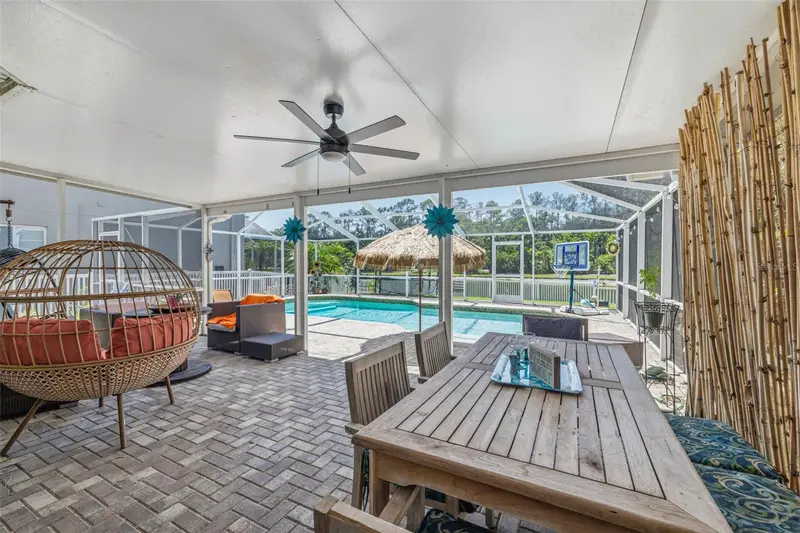 18924 Fishermans Bend Dr, FL