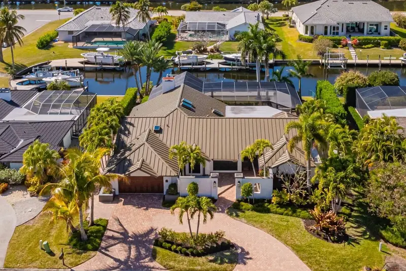 6777 Danah Ct, FL