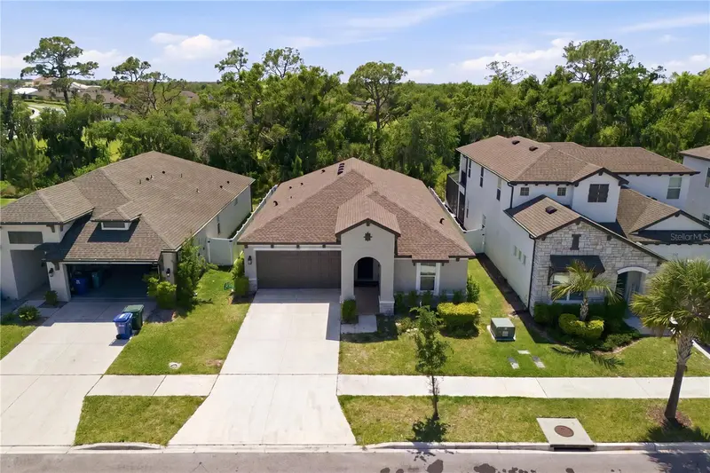 3557 Secluded Ct, FL