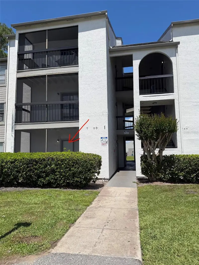 2130 Cascades Blvd ## 101, FL
