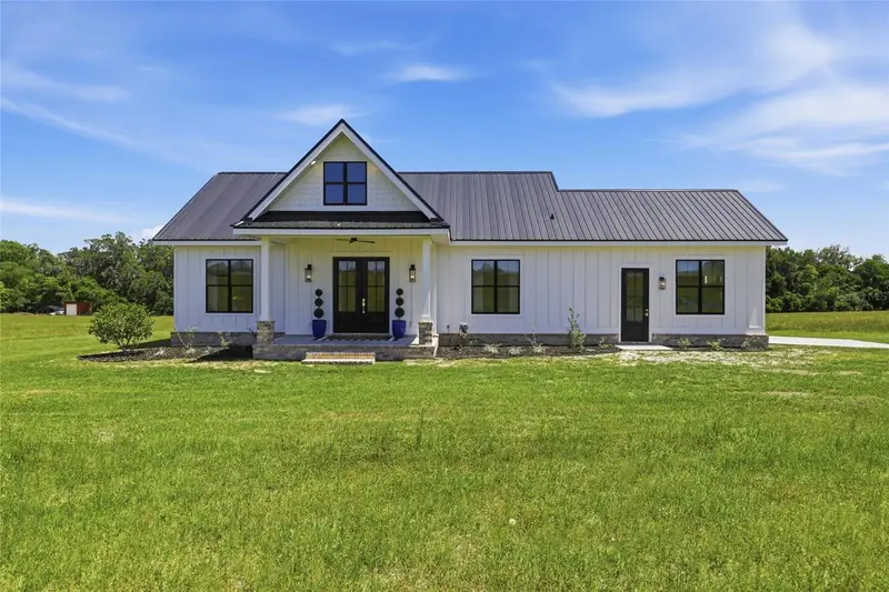 18605 Nw County Road 235a, FL