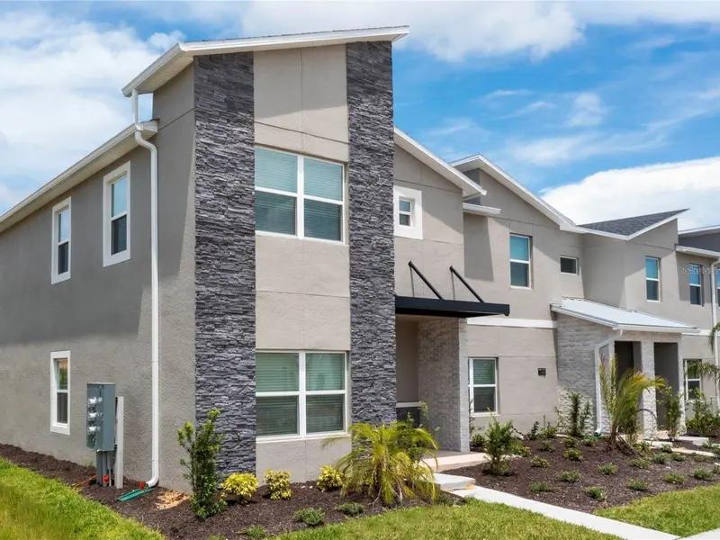 1176 Challenge Dr, FL
