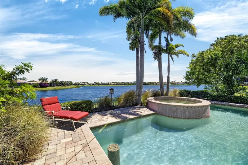 4922 Sapphire Sound Dr, FL