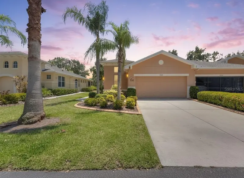2068 Sifield Greens Way, FL