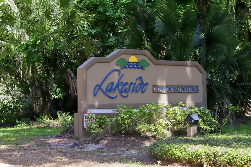 120 Hibiscus Woods Ct #6c, FL