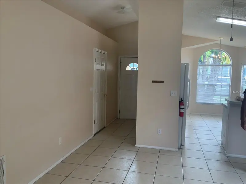 1705 Chatham Cir, FL