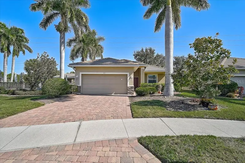 9815 Nostalgia Pl, FL