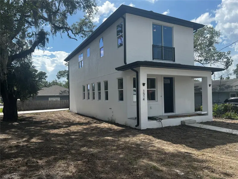 1514 E Juneau St, FL