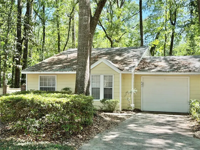 421 Nw 48th Blvd, FL