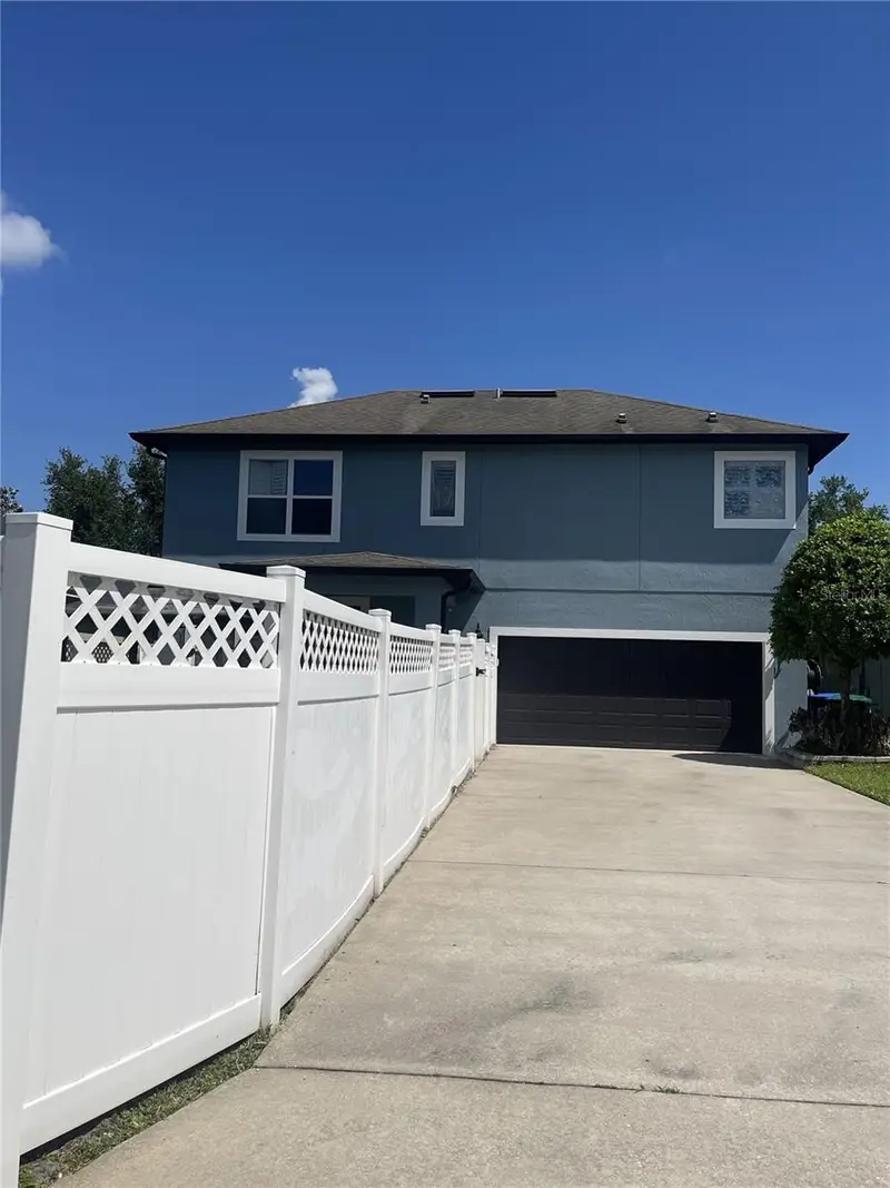 6820 Thornhill Cir, FL