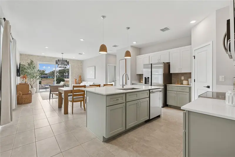 4474 Nw 37th Street Rd, FL