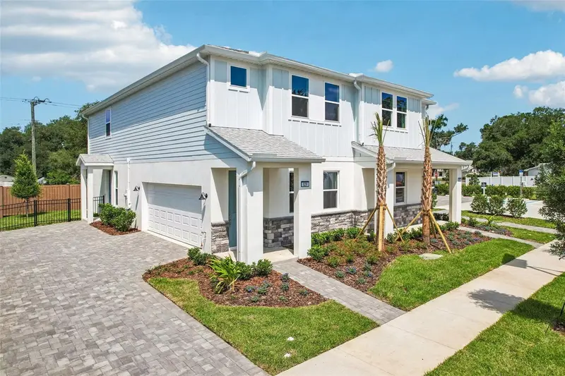 612 Silver Stream Ct, FL