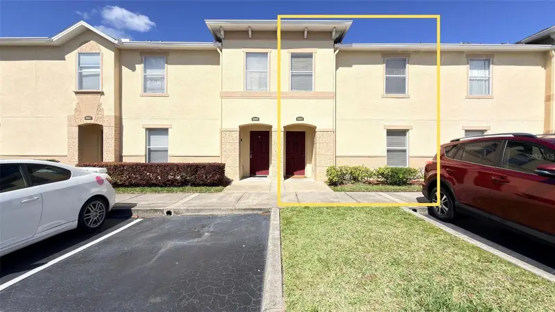 2853 Club Cortile Cir, FL