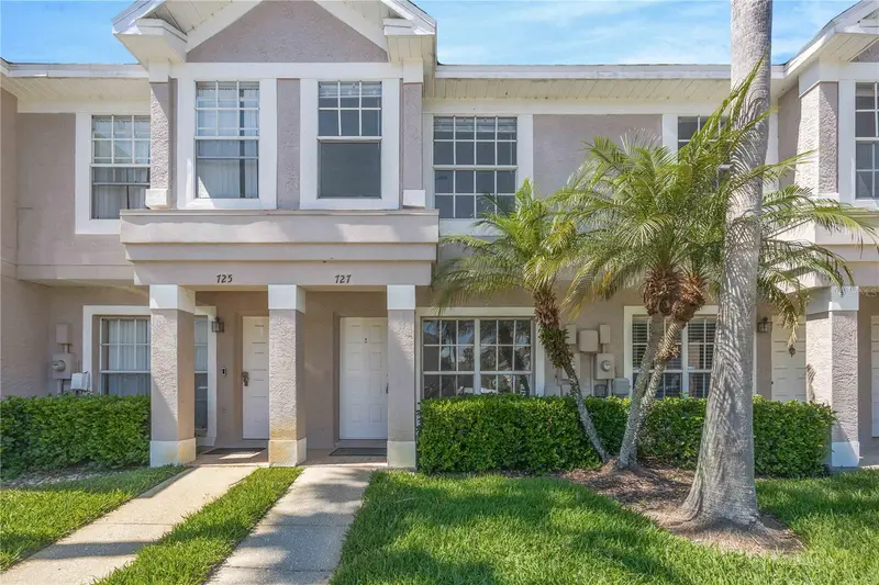 727 Kensington Lake Cir, FL