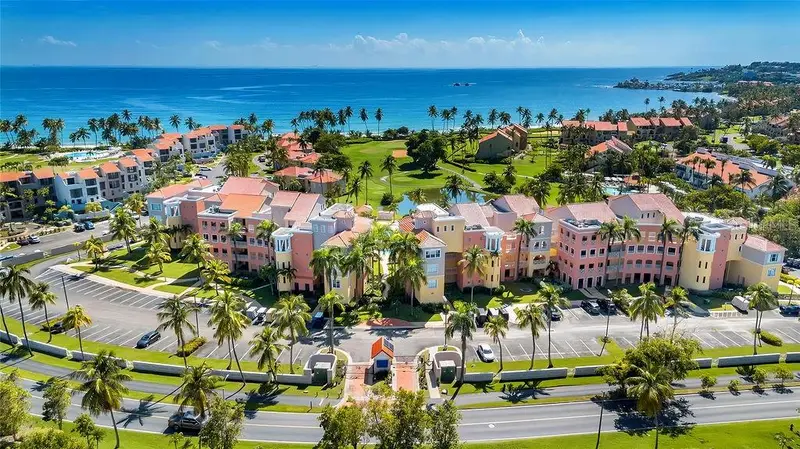 170 Candelero Drive #209b, PR