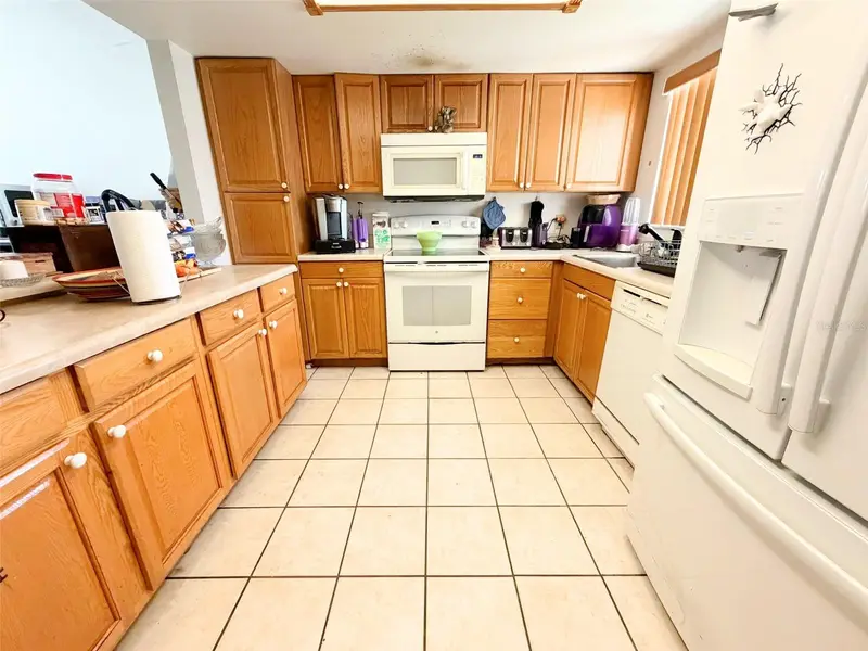 10537 Linger Ln, FL
