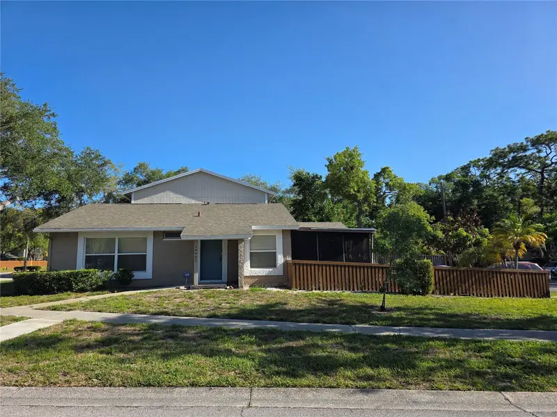 14602 Pine Glen Cir, FL