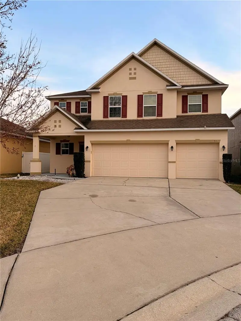 944 Killarney Ln, FL