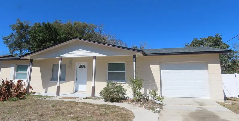 749 Seminole Ave, FL