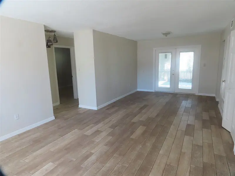 749 Seminole Ave, FL