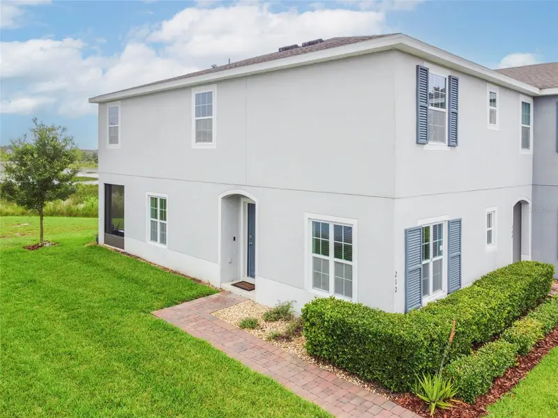 212 Primrose Dr, FL