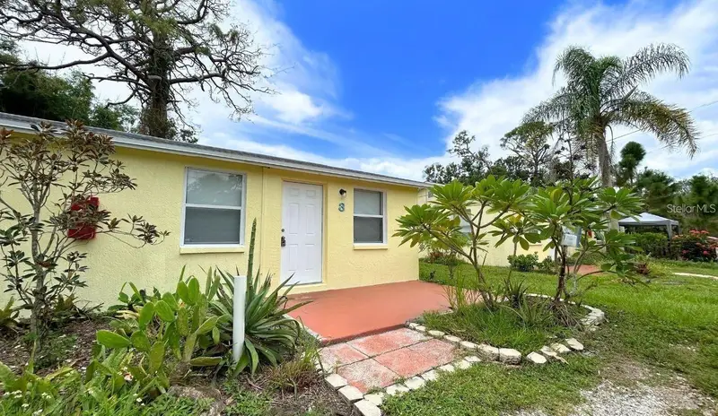 255 Pineapple St #3, FL