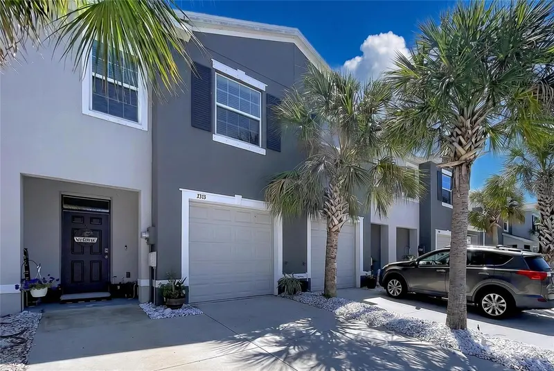 3313 Pleasant Willow Ct, FL