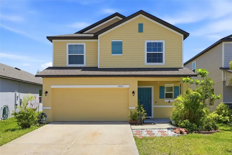 4521 Reisswood Loop, FL