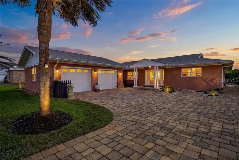 6 Beachside Dr, FL