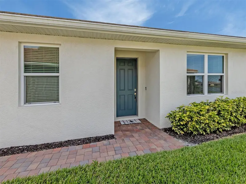 749 Ibiza Loop, FL