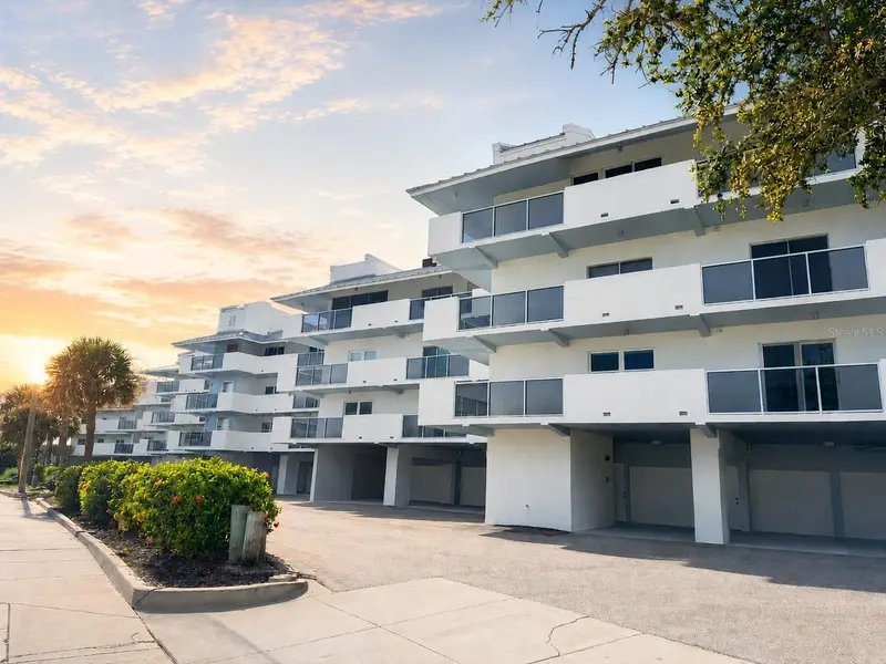 1100 Pinellas Bayway S #G2, FL