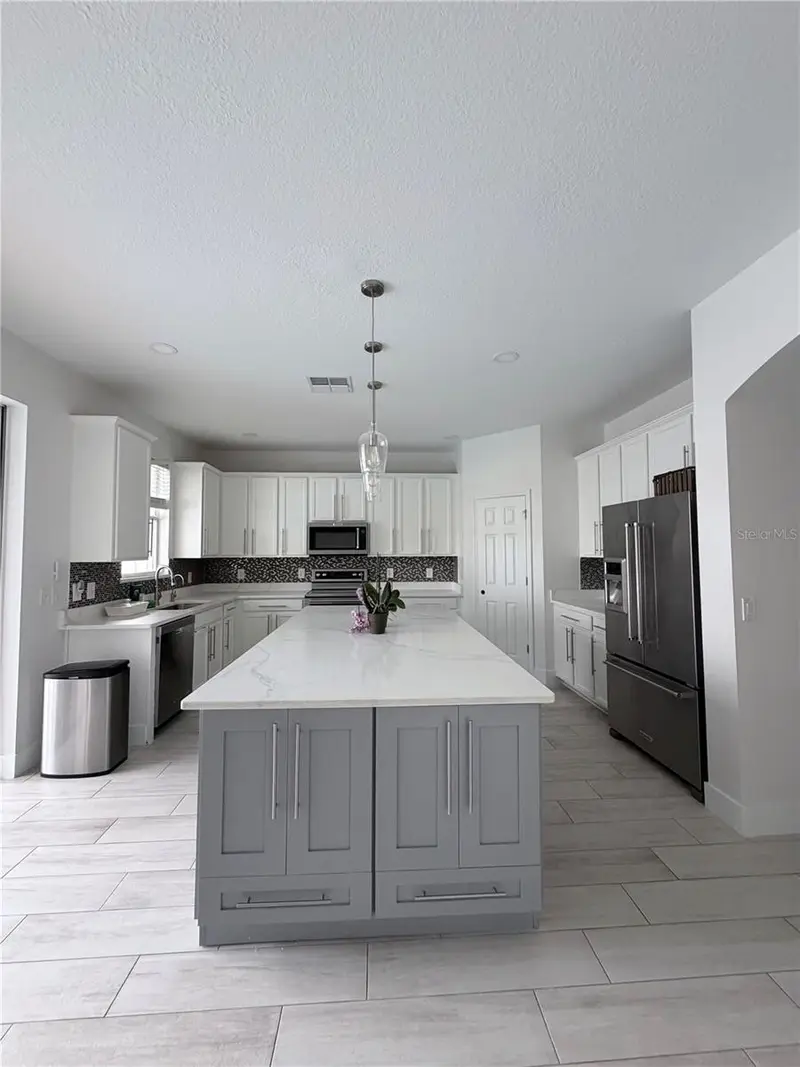 312 Peacock Springs Ct, FL