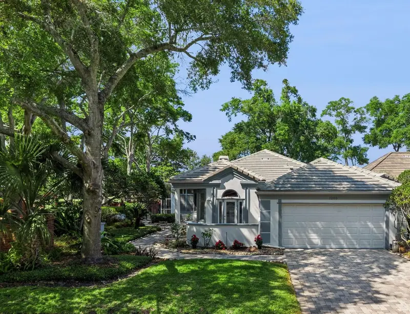 1250 E Langley Ct, FL